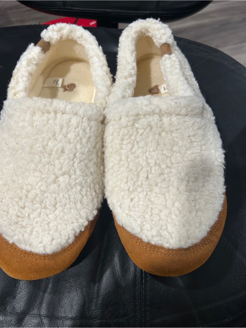 Acorn Cozy Shearling Slip-On Shoes in Cream and Tan
